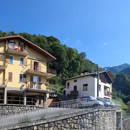 Apartament Averara *