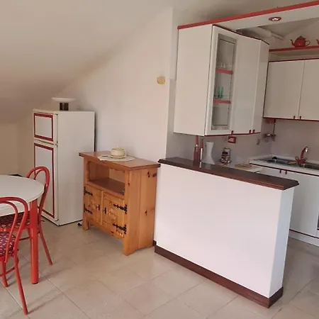 Apartament Averara *