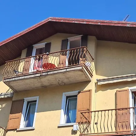 Apartament Averara *